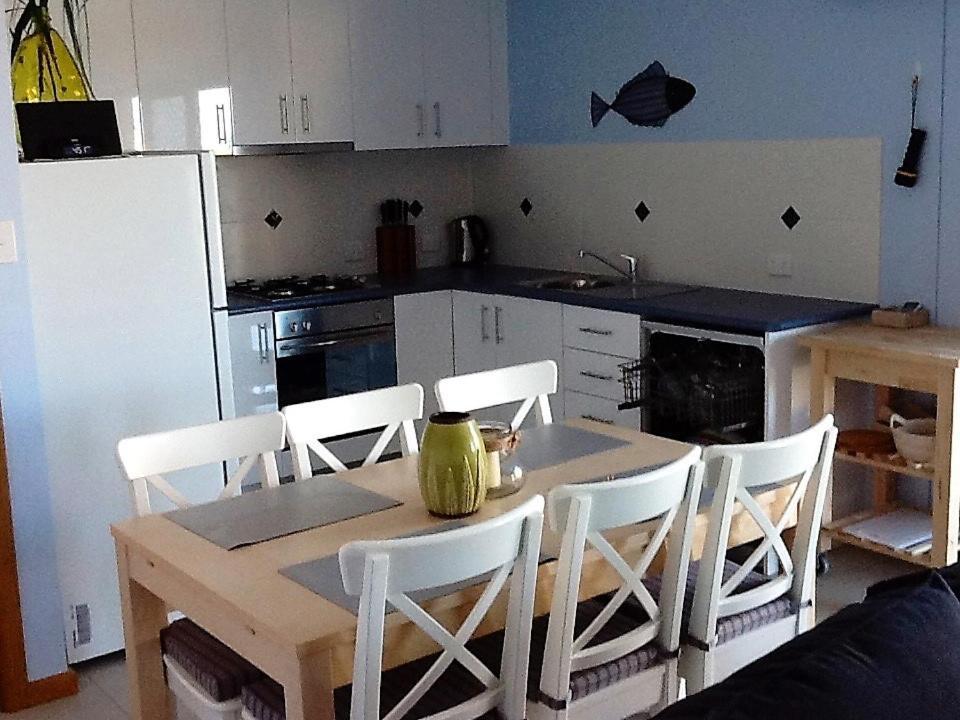 Salty Air Apartments Kingscote Kangaroo Island Buitenkant foto